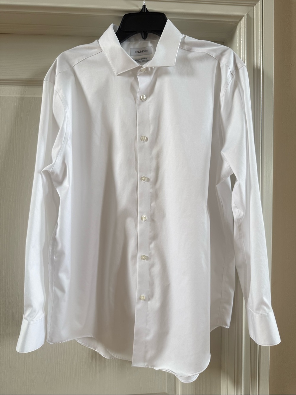 Calvin Klein Men's Dress Shirt Infinite Non-Iron Slim Fit 17.5 White